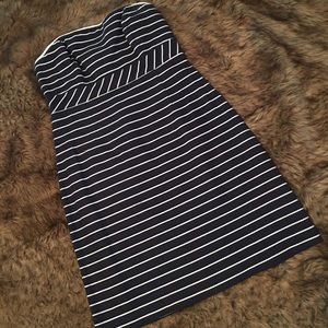 Navy & white stripe Vineyard Vines strapless dress